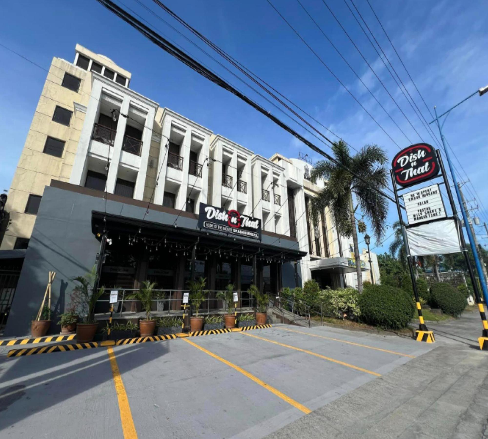 Bliss Hotel San Fernando Pampanga City المظهر الخارجي الصورة