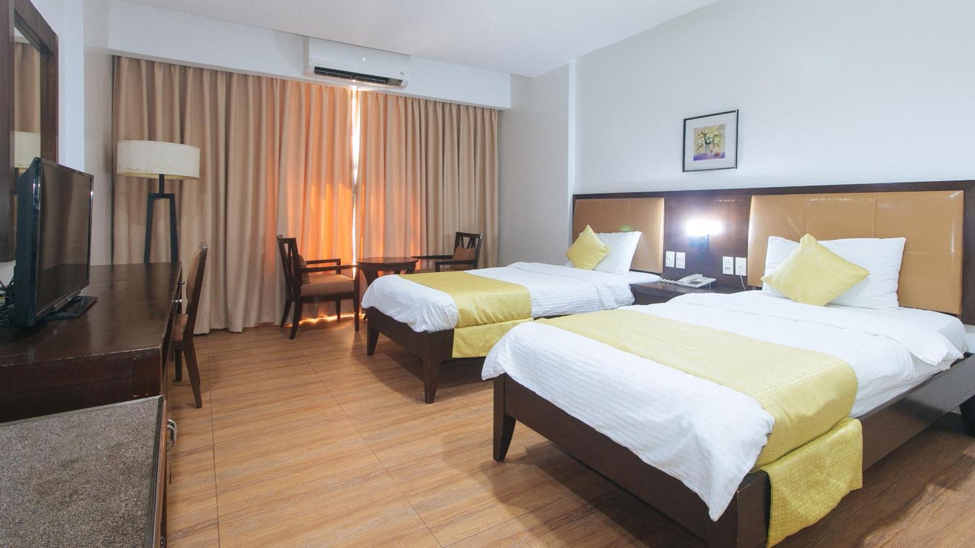 Bliss Hotel San Fernando Pampanga City المظهر الخارجي الصورة