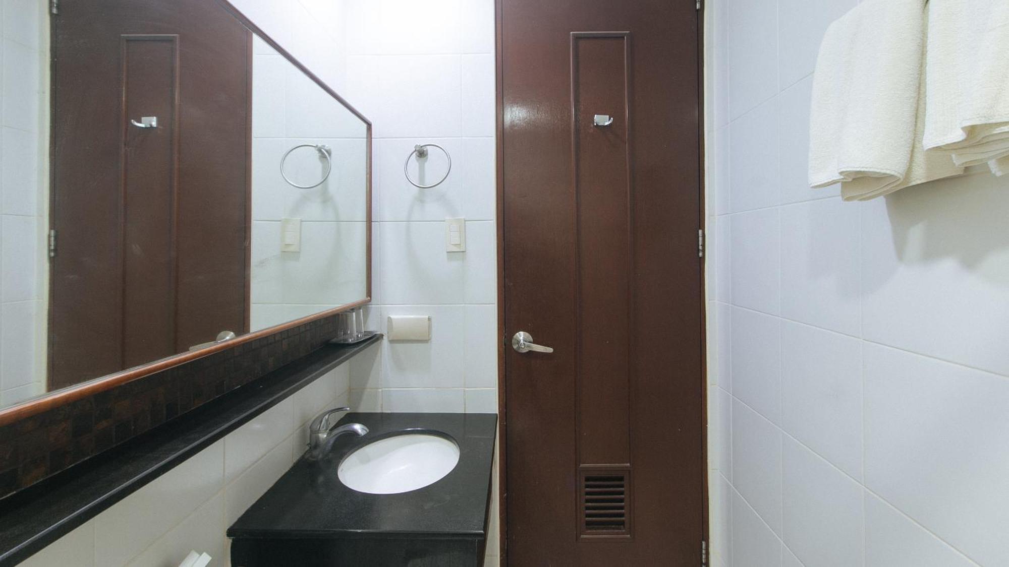 Bliss Hotel San Fernando Pampanga City المظهر الخارجي الصورة