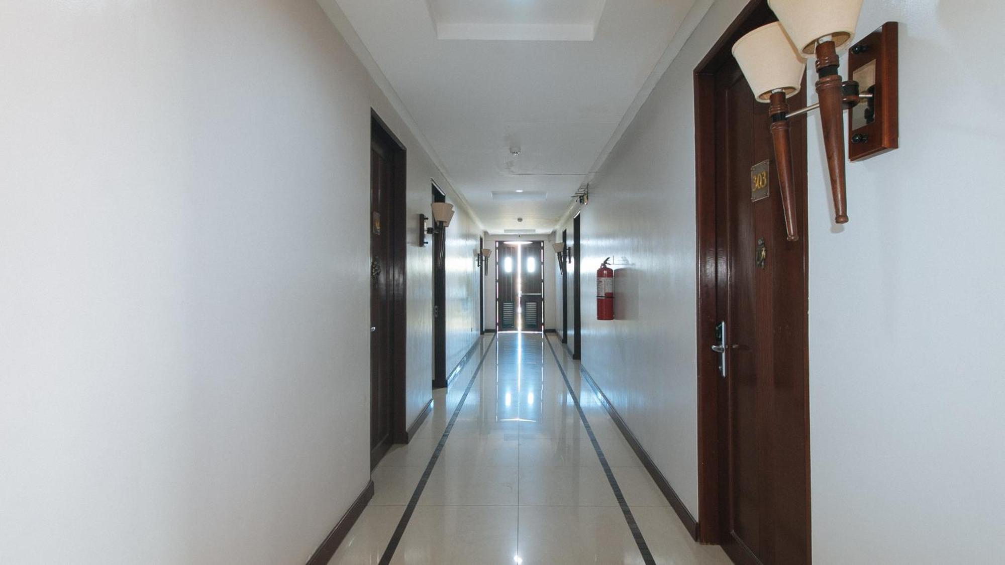 Bliss Hotel San Fernando Pampanga City المظهر الخارجي الصورة