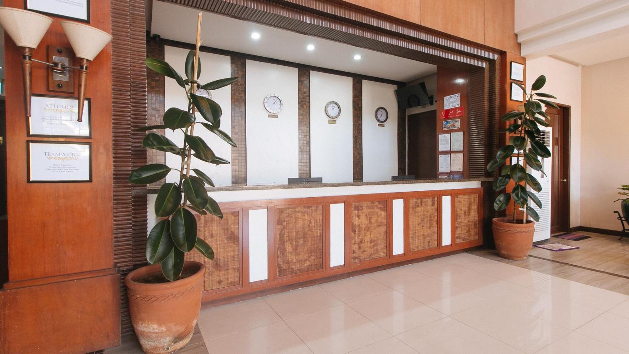 Bliss Hotel San Fernando Pampanga City المظهر الخارجي الصورة